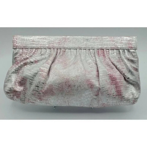 Junior Drake Leather Pink Gold Iridescent Clutch w/Metal Flex Kiss Closure - Picture 1 of 6